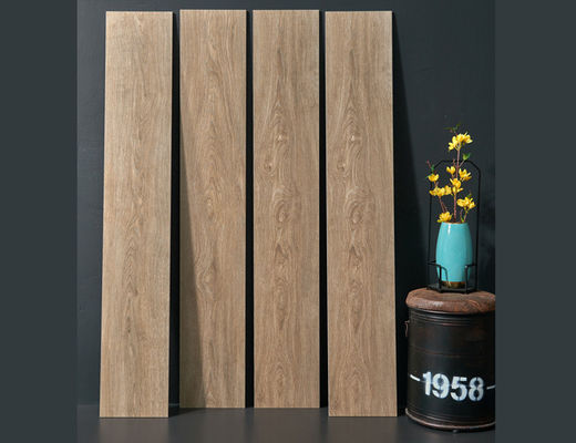 kaufen 1000SQM 9.5mm Holz-Effekt-Porzellan der Stärke-keramisches glasig-glänzendes Fliesen-250x1500mm on-line-Fertigung