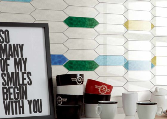 kaufen Glänzende 3D-Keramik-Wandfliesen für Inkjetdruck 75x300mm Modernes Design on-line-Fertigung