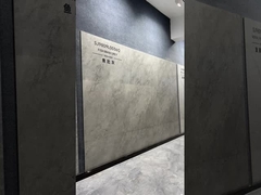 Glasig-glänzende Polierfliesen