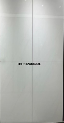 Verkleidungsbeständigkeit Polierte Glas Carrara Keramikfliesen Glanzige Beige Für Bad
