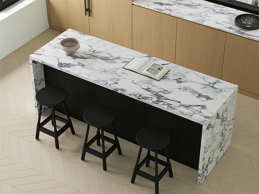 Weiß 1600x3200mm Polsterglas Porzellan Sintersteinplatte für Büro-Säurebeständigkeit