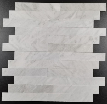 Empfindliche dekorative Mosaik-Fliesen des Ausschnitt-300x300mm klebend an der Rückseite